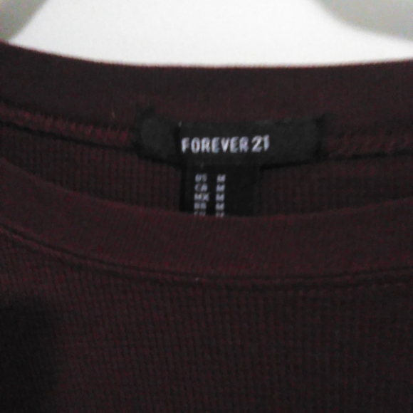 Forever 21 Crop thermal top for fall - Picture 2 of 3